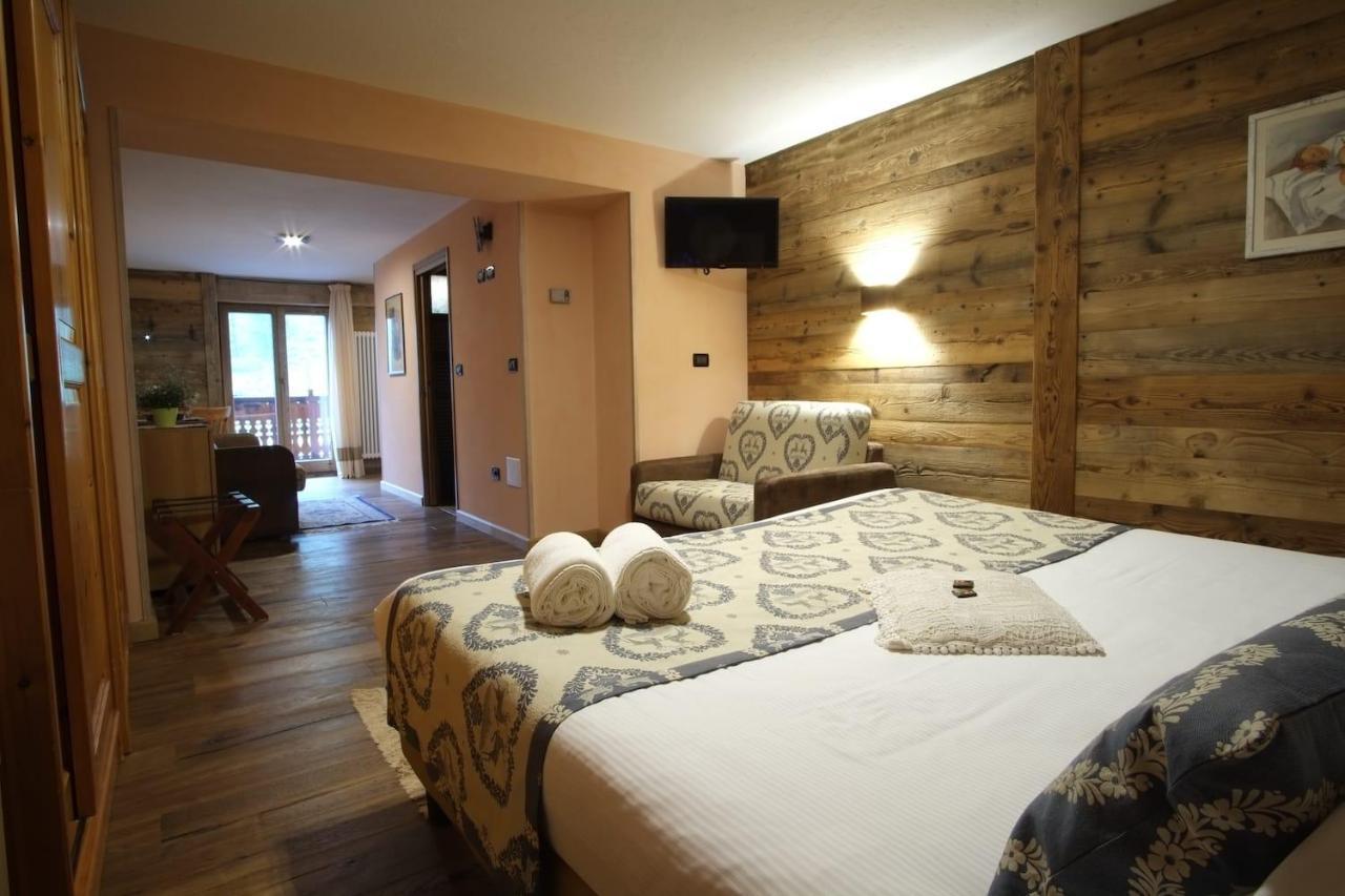 Hotel Granta Parey Rhemes-Notre-Dame Bagian luar foto