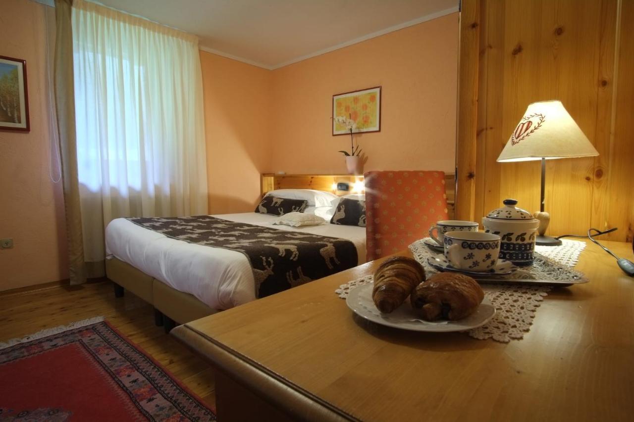 Hotel Granta Parey Rhemes-Notre-Dame Bagian luar foto