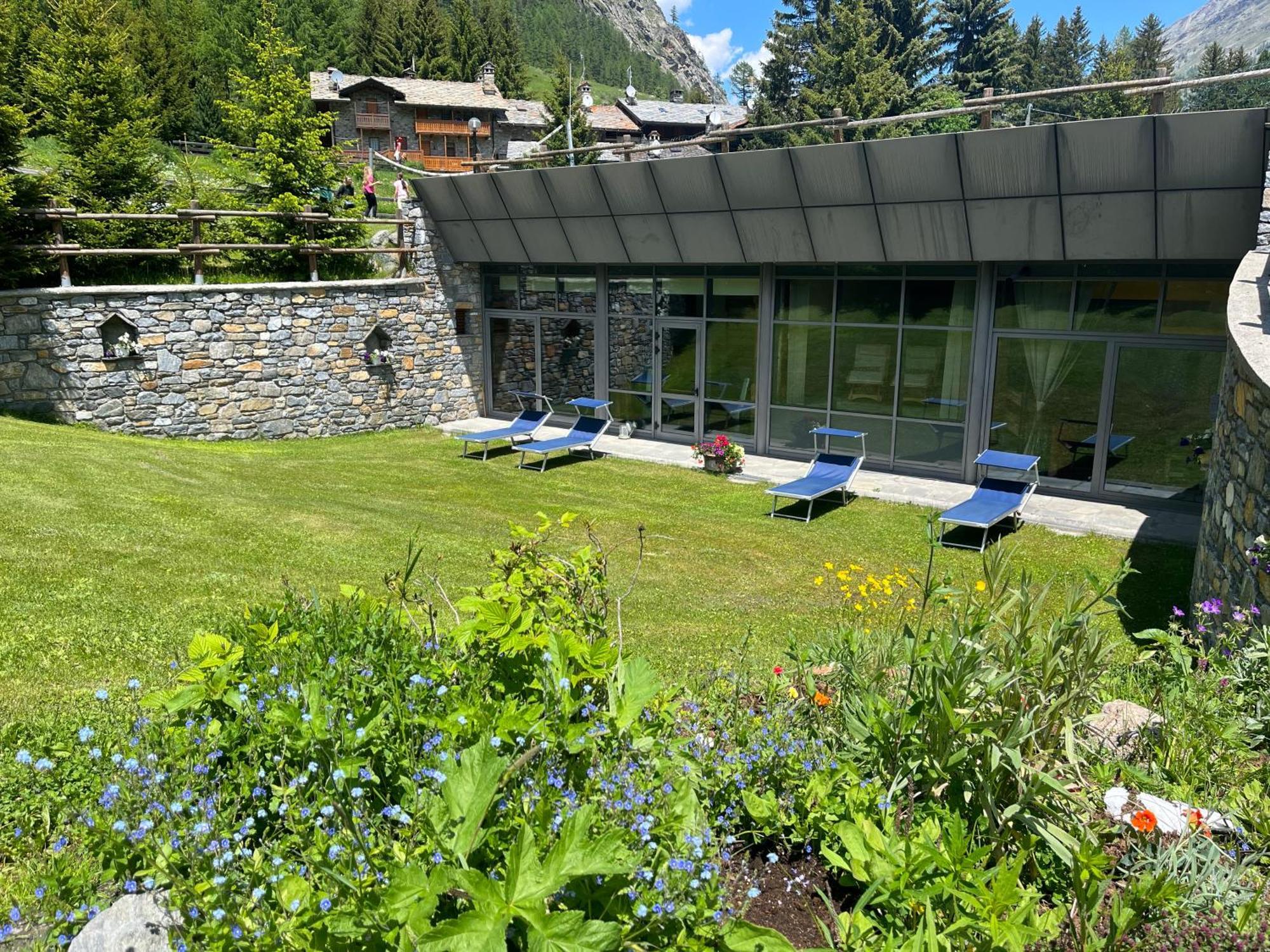 Hotel Granta Parey Rhemes-Notre-Dame Bagian luar foto