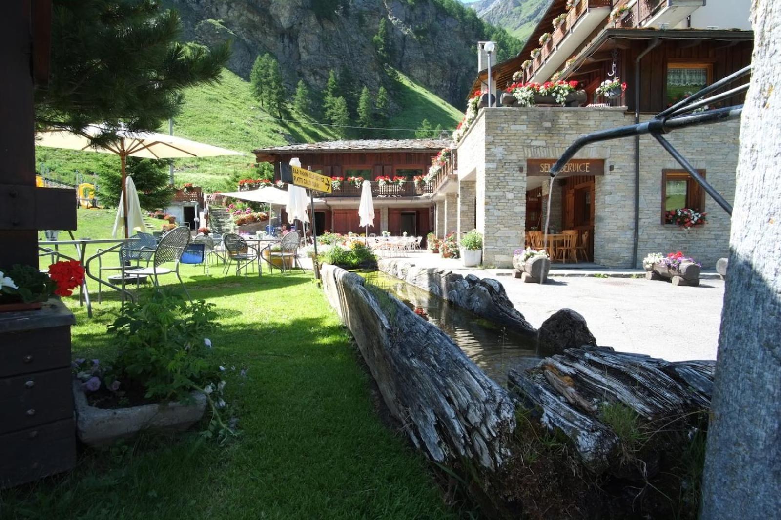 Hotel Granta Parey Rhemes-Notre-Dame Bagian luar foto